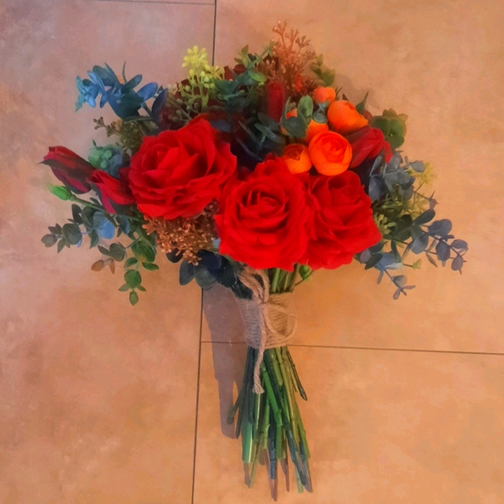 Beautiful Red and Orange Bouquet!